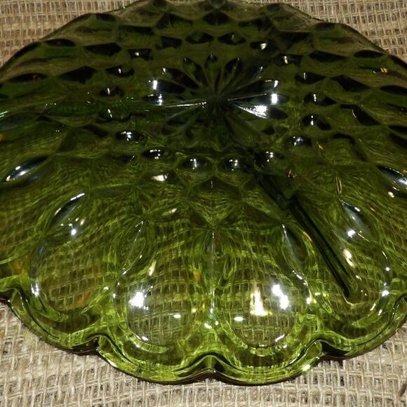 Vintage 1970's Anchor Hocking Fairfield Avocado Green 3-Part Relish Dish 8.75" - Picture 6 of 7